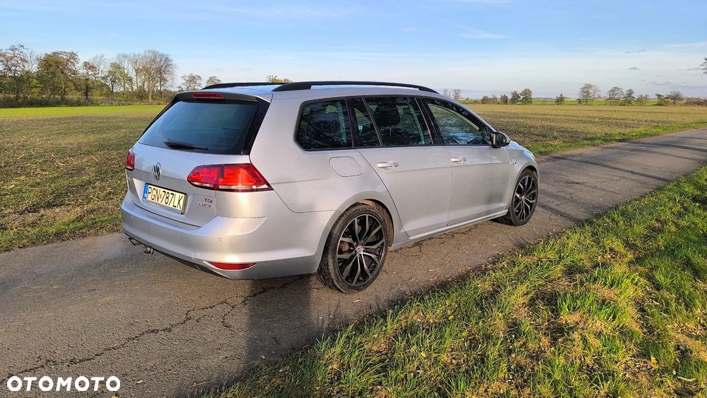 Volkswagen Golf - 14