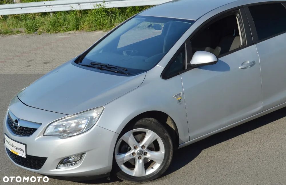 Opel Astra 1.7 CDTI - 9