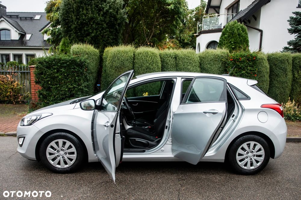 Hyundai i30 1.4 Advantage - 16
