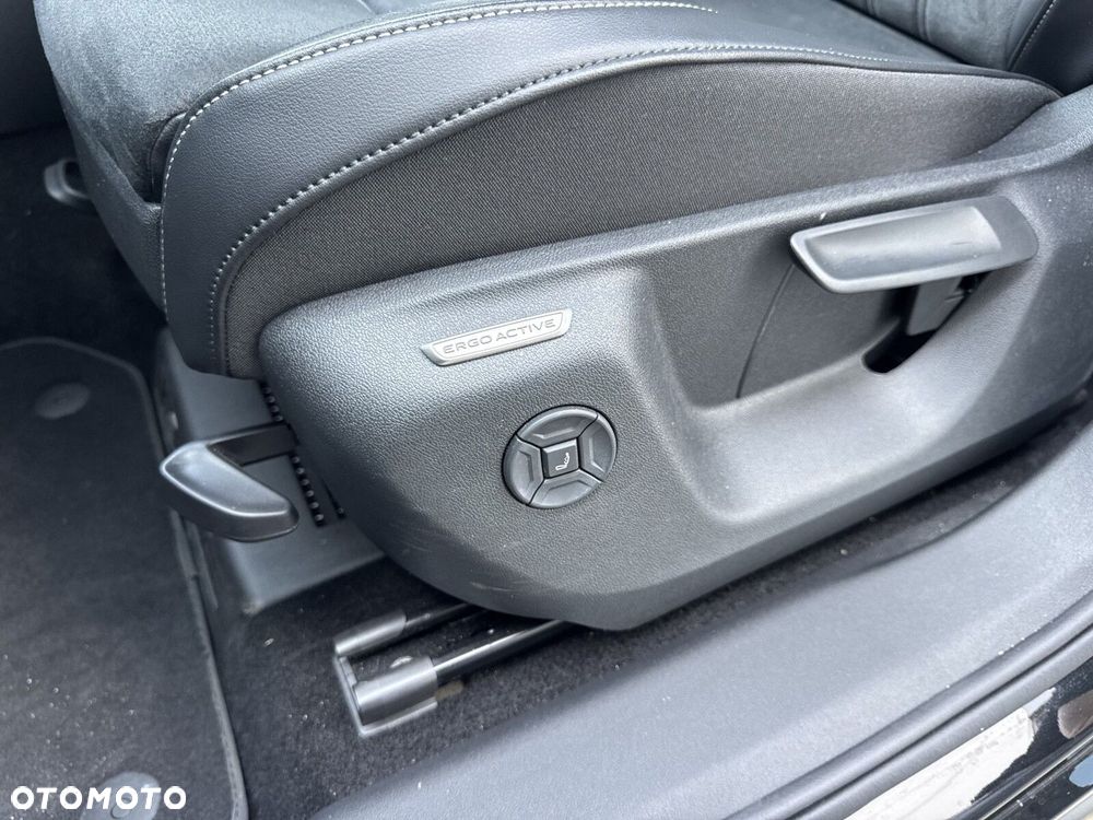 Volkswagen Tiguan - 30