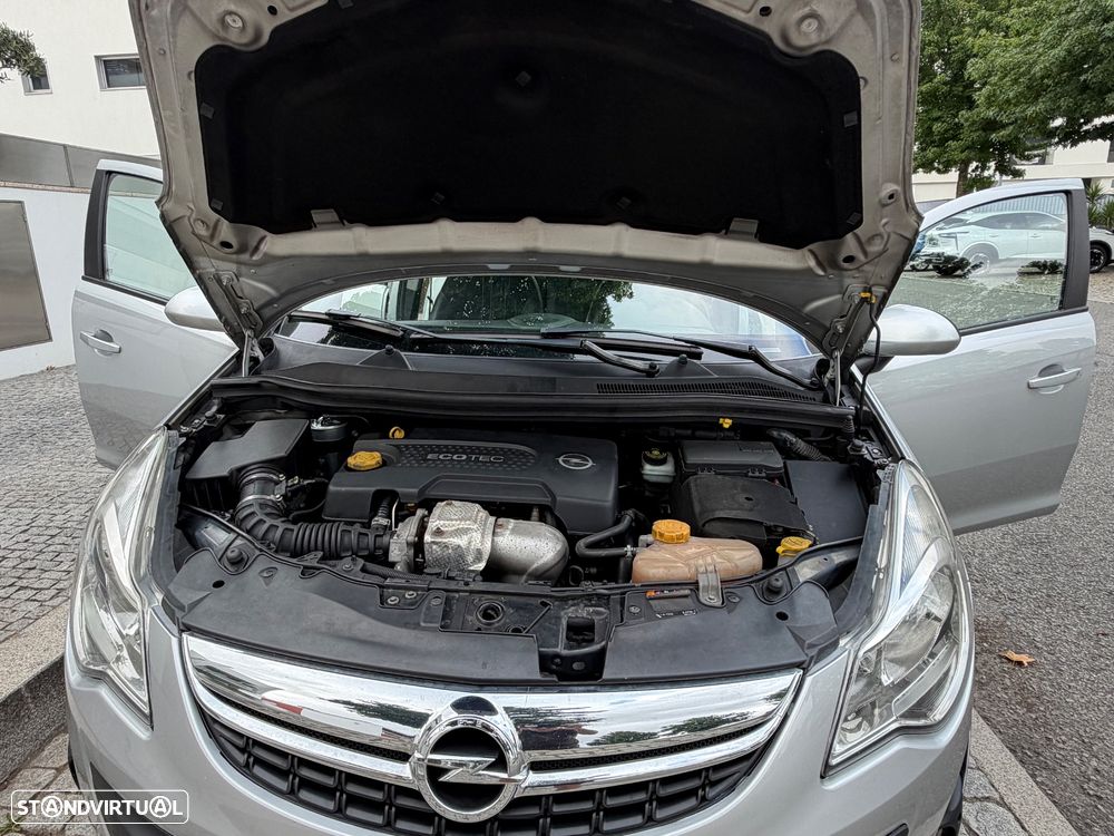 Opel Corsa 1.3 CDTi Cosmo - 30