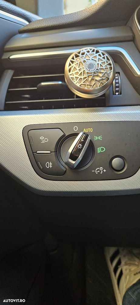 Audi A4 Avant 2.0 TDI S tronic Sport - 14