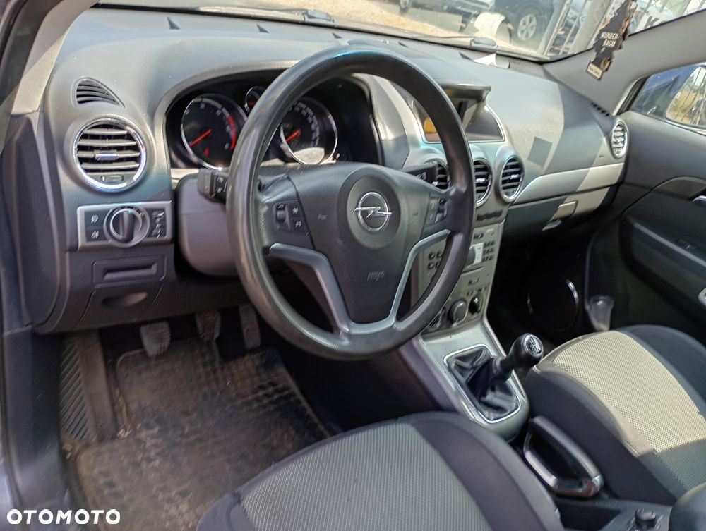 Opel Antara - 8