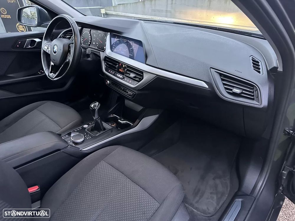 BMW 116 d Sport Line - 50