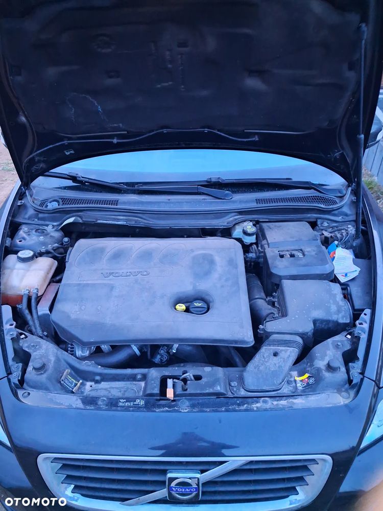 Volvo V50 2.0D Momentum - 14