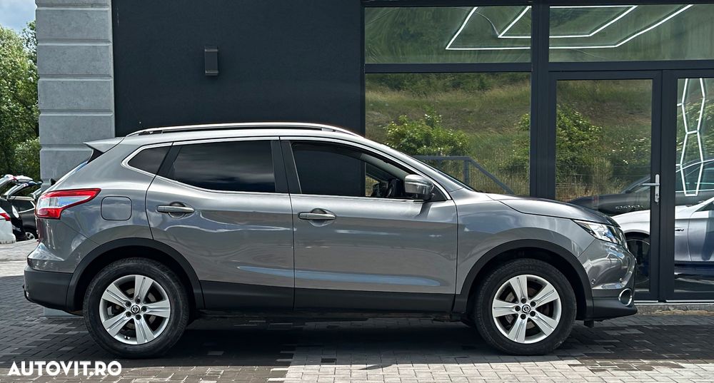 Nissan Qashqai 1.5 DCI TEKNA - 4