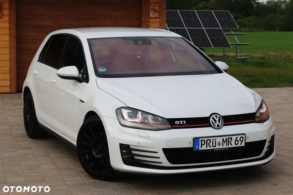 Volkswagen Golf GTI BlueMotion Technology - 5