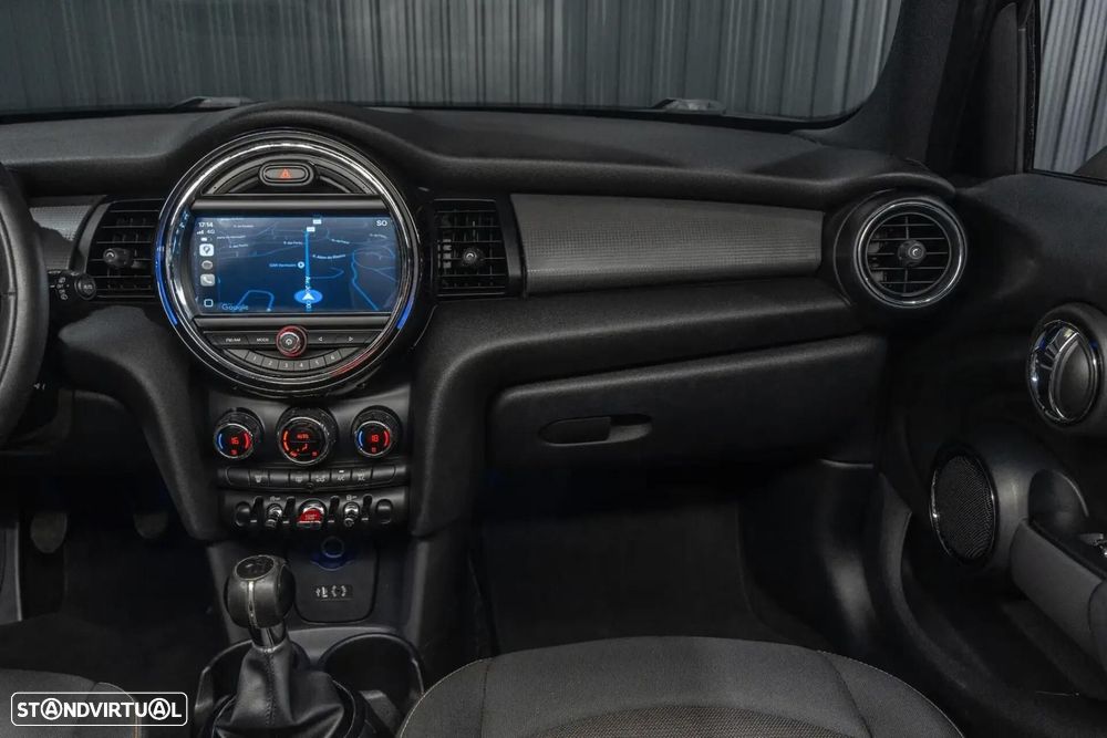 MINI 5 Portas Cooper D - 9