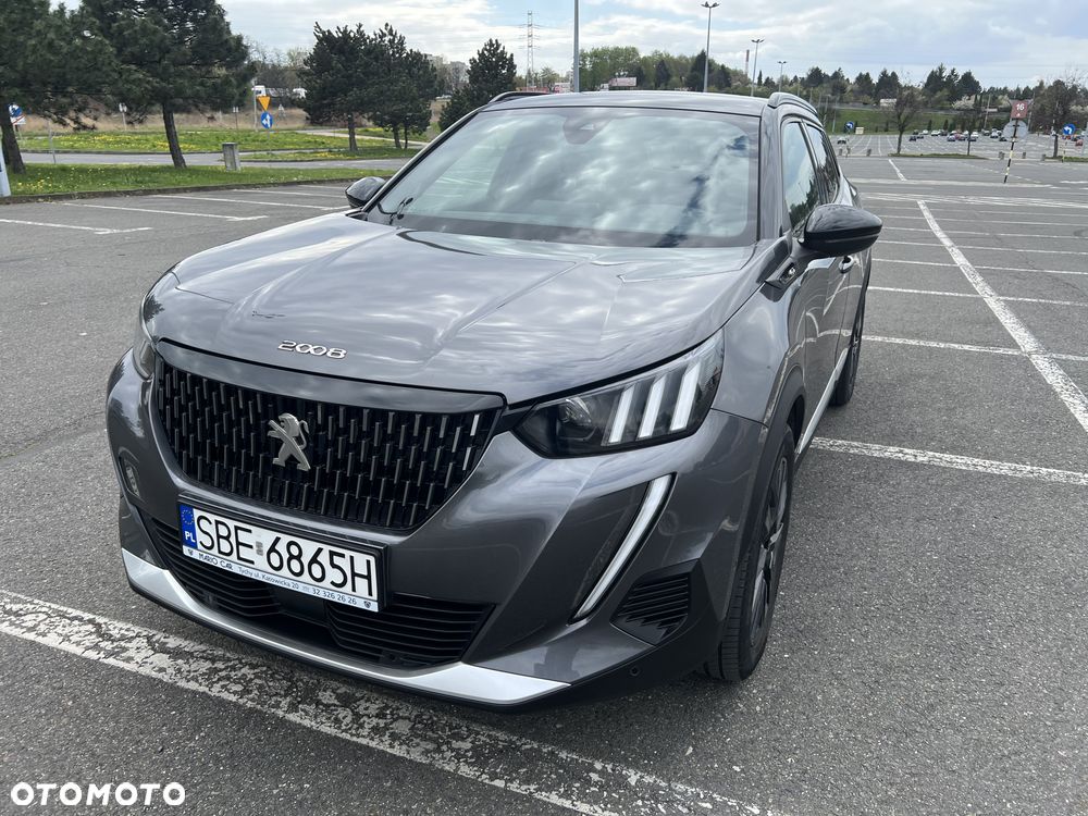 Peugeot 2008 PureTech 130 EAT8 GT Exclusive - 22