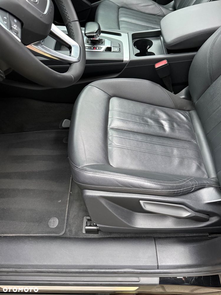Audi Q5 Sportback 35 TDI S tronic S line - 29
