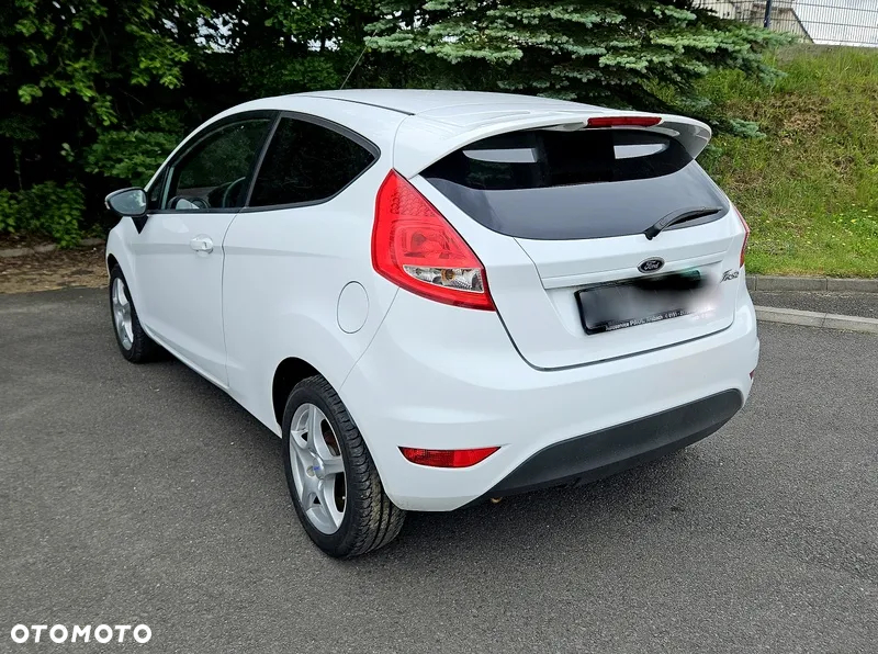 Ford Fiesta 1.25 Trend - 13