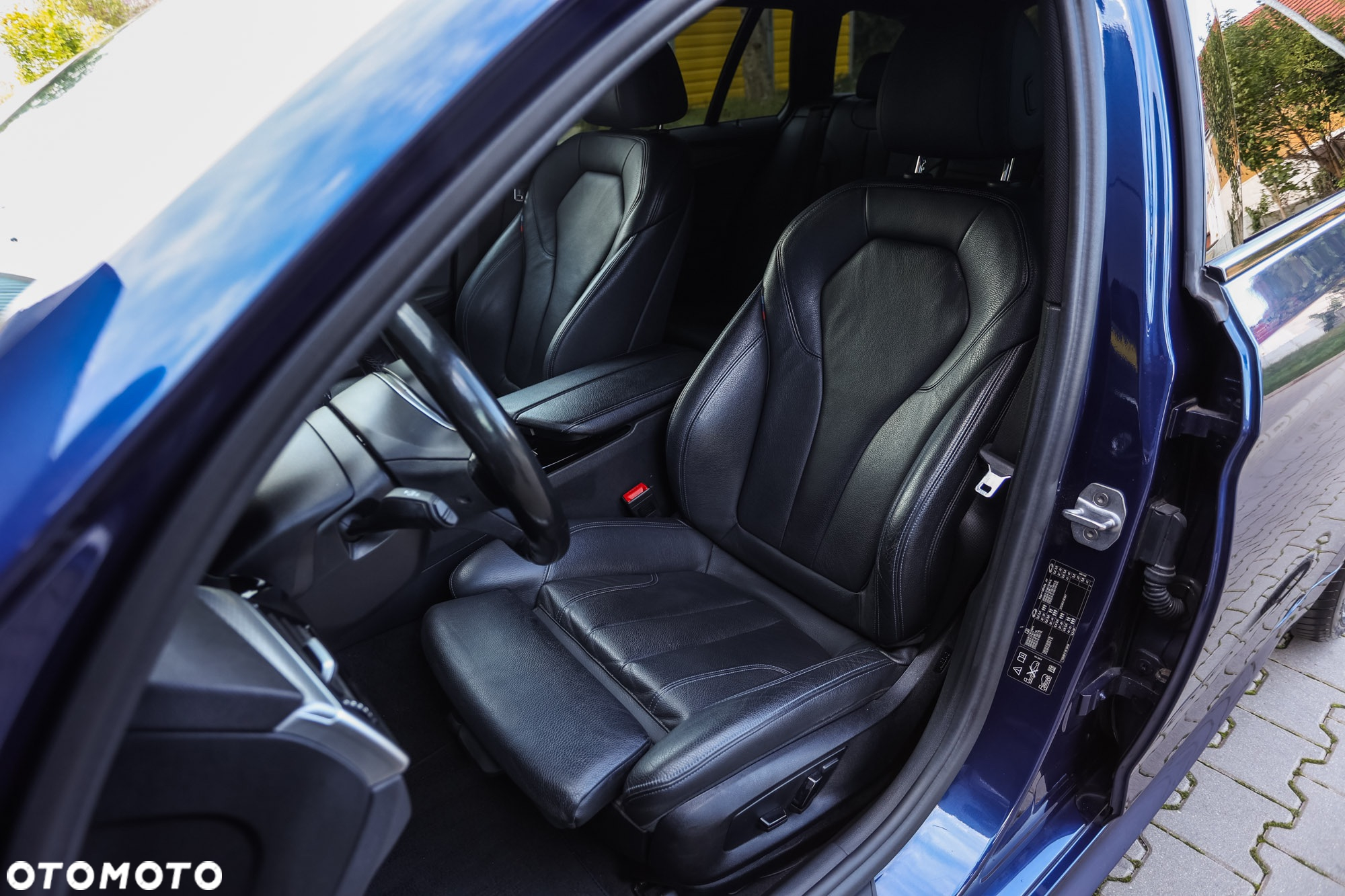 BMW Seria 5 520d xDrive Touring M Sport Edition - 21