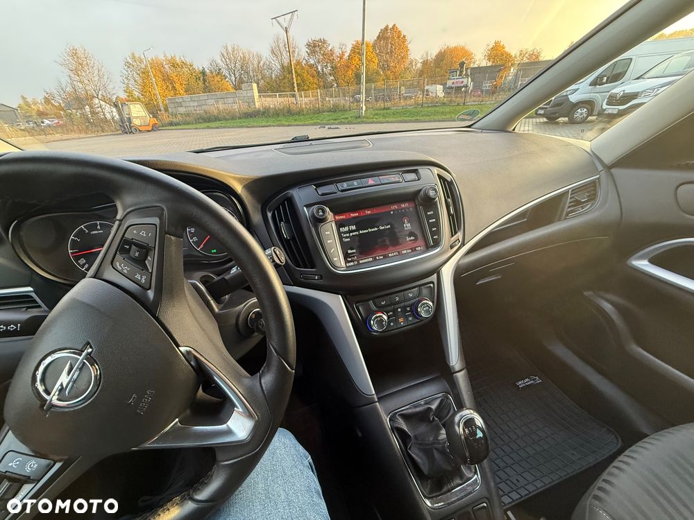 Opel Zafira Tourer 1.4 Turbo ecoFLEX Start/Stop Style - 29