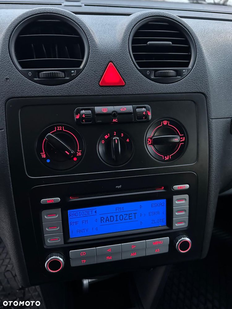 Volkswagen CADDY - 11