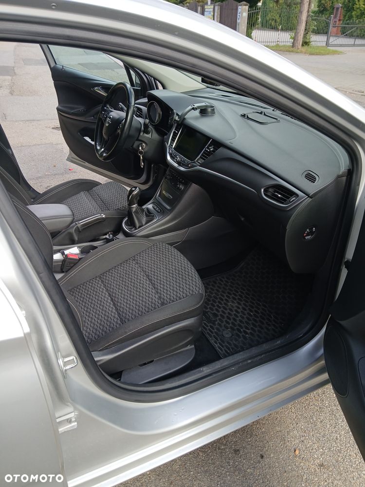 Opel Astra 1.6 BiTrb D (CDTI) Start/Stop Business - 2