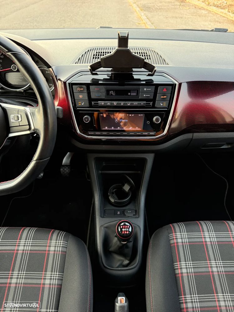 VW Up! GTI - 26