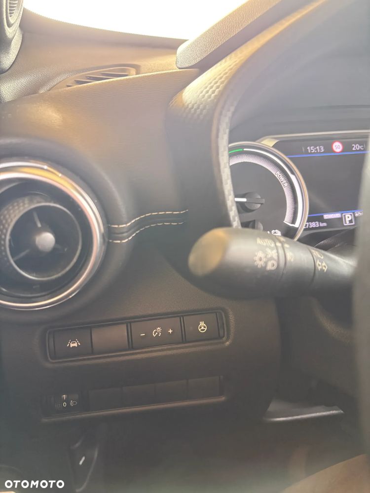 Nissan Juke 1.6 Hybrid N-Connecta AMT - 16