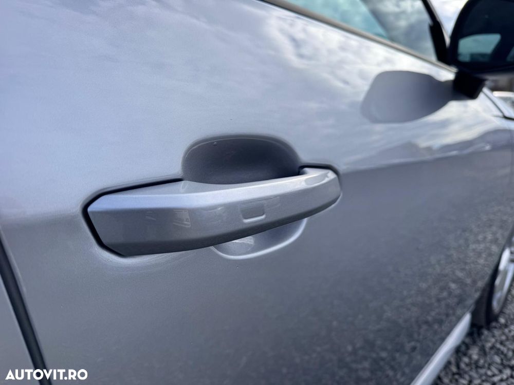 Audi A4 2.0 40 TDI S tronic MHEV Advanced - 11