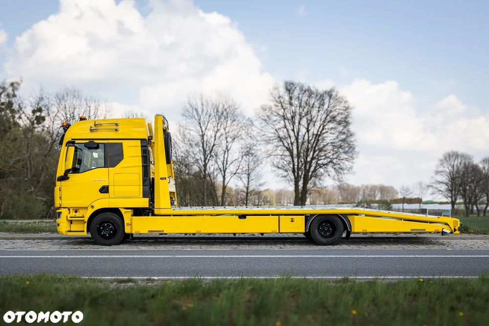 MAN TGL 12.250 STAŁA ZABUDOWA - 1