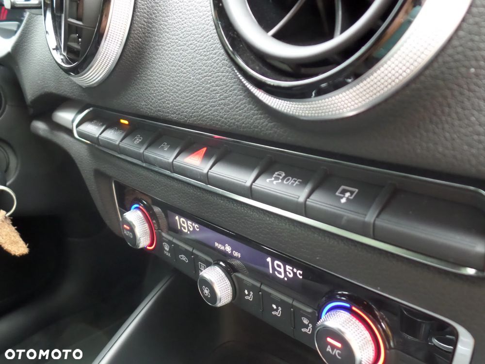 Audi A3 Sportback 2.0 TDI Ambiente - 21