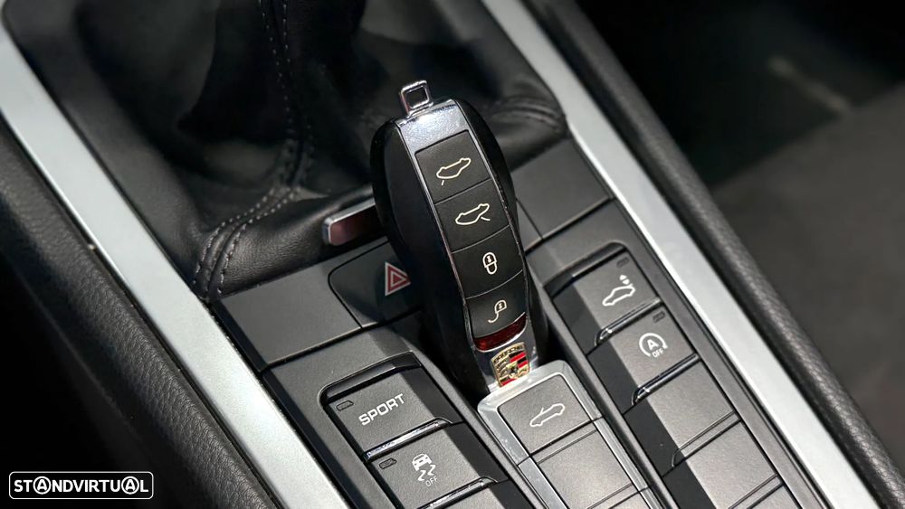 Porsche 718 Boxster 2.0 - 38