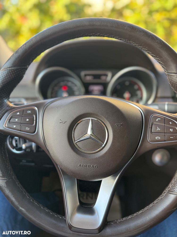 Mercedes-Benz GLE - 9