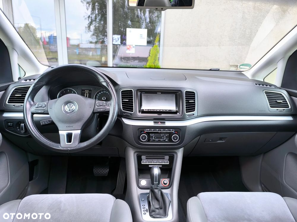 Volkswagen Sharan 2.0 TSI Highline DSG - 34