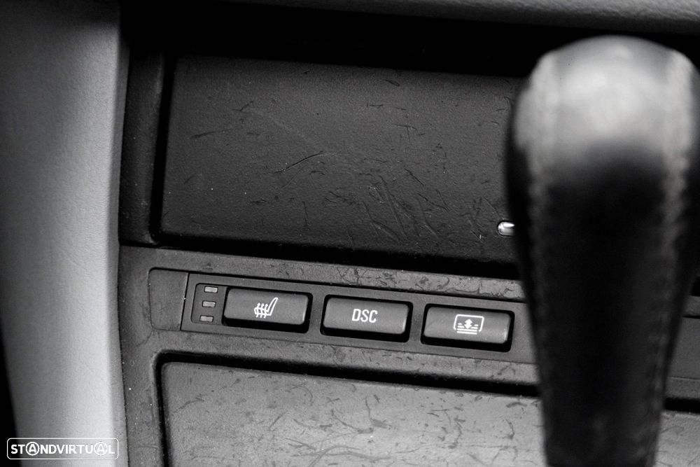 BMW 320 dA Sport - 23