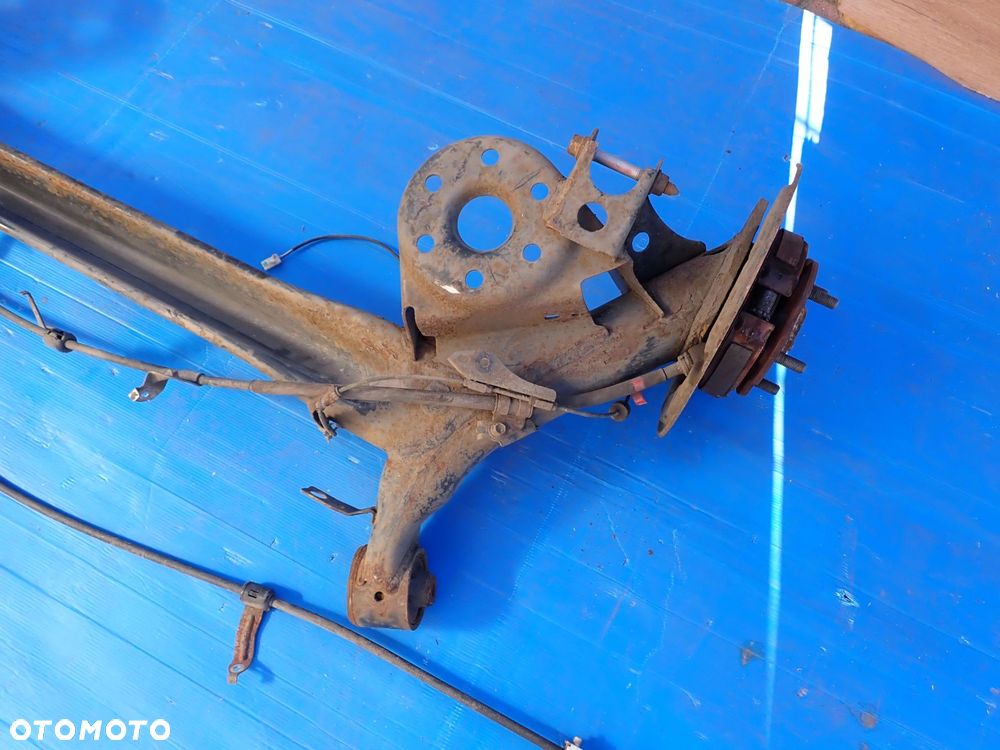 TOYOTA VERSO 09-13 BELKA ZAWIESZENIA TYLNEGO - 10