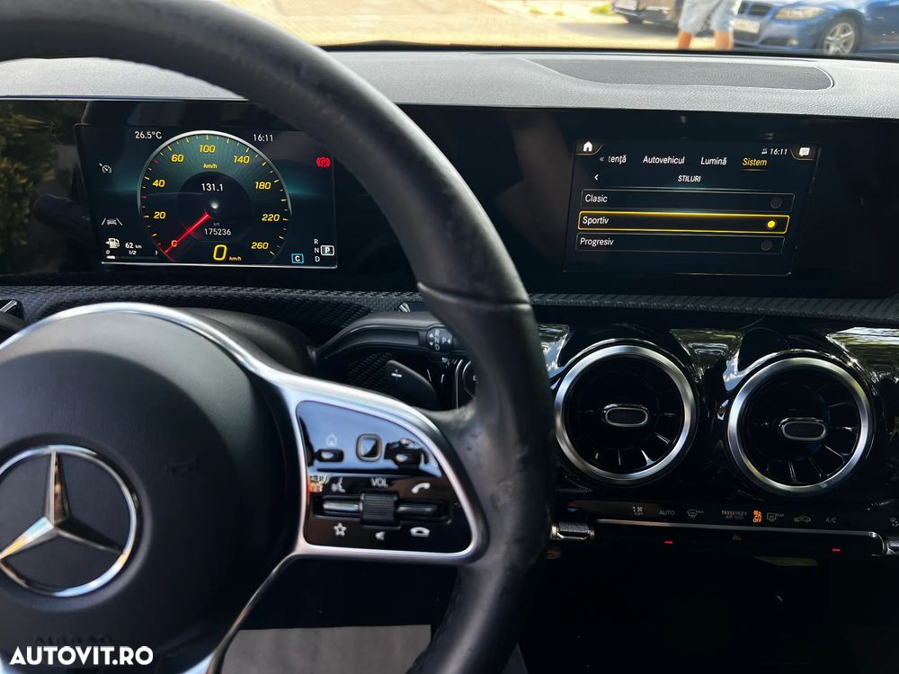 Mercedes-Benz A 180 d Aut. - 26