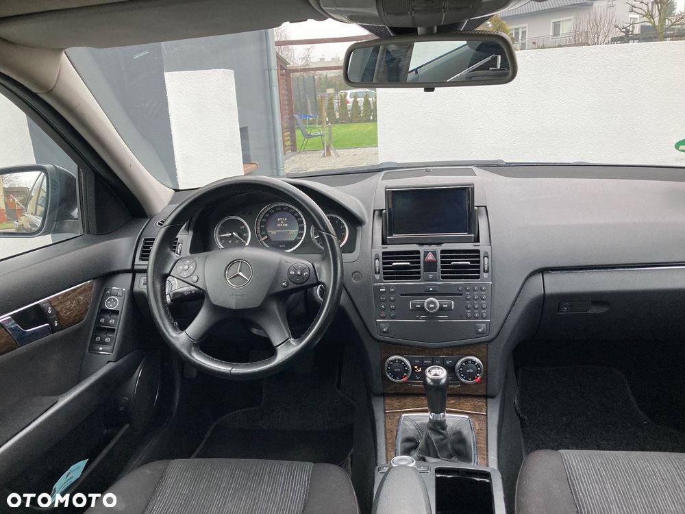 Mercedes-Benz Klasa C 200 Kompressor Elegance - 25