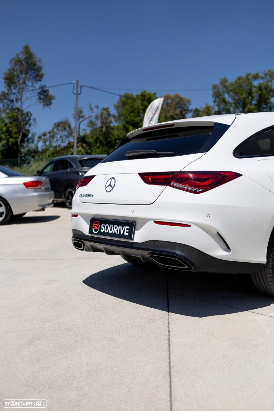 Mercedes-Benz CLA 250 e Shooting Brake AMG Line - 38