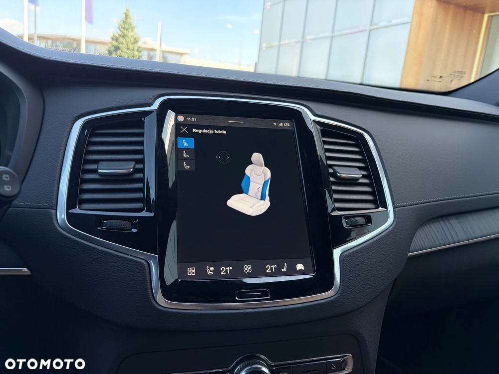 Volvo XC 90 T8 AWD Plug-In Hybrid Plus Bright 7os - 18