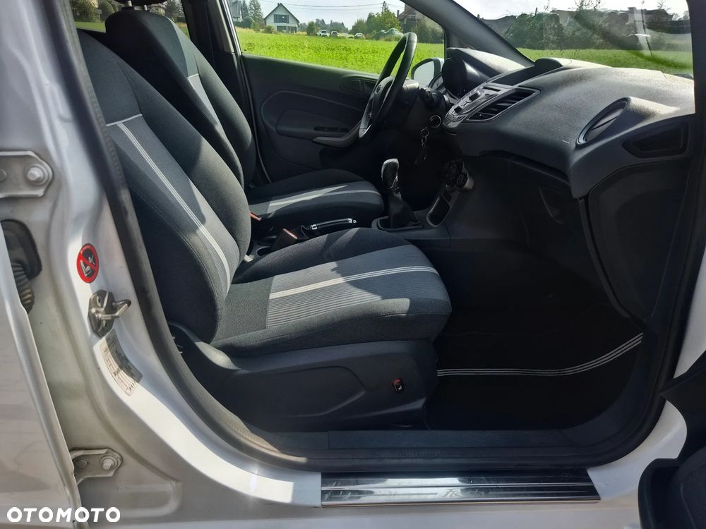Ford Fiesta 1.25 Titanium - 21