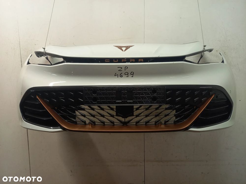 Seat Cupra Born zderzak przedni przód kompletny + 4x pdc