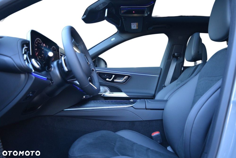 Mercedes-Benz Klasa E 220 d mHEV 4-Matic AMG 9G-Tronic - 8