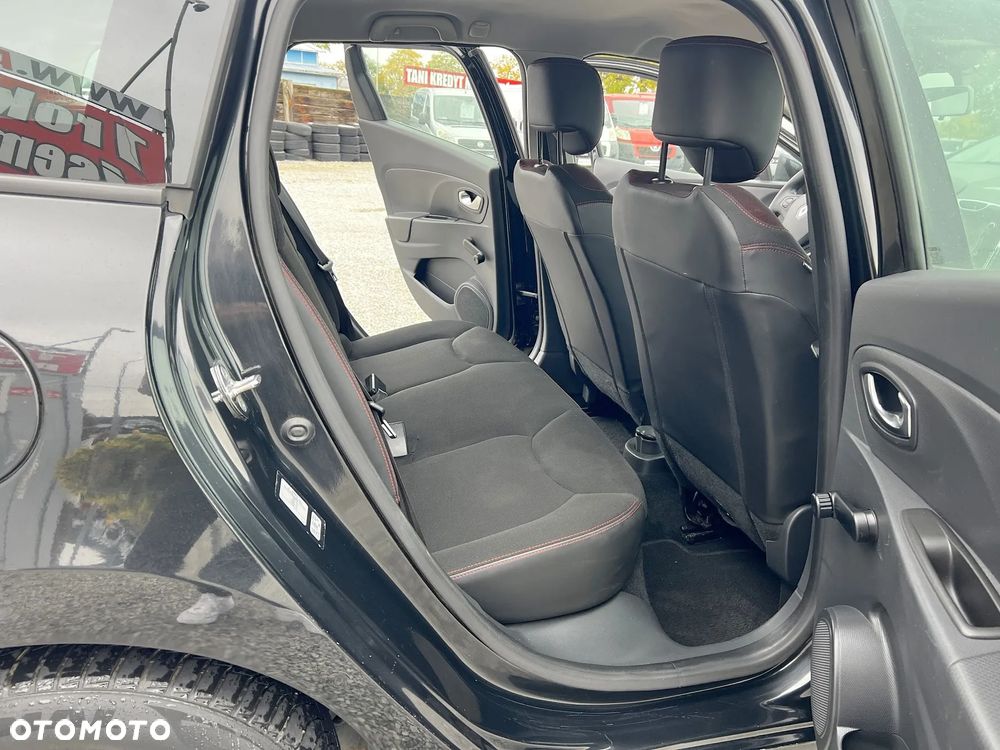 Renault Clio - 12