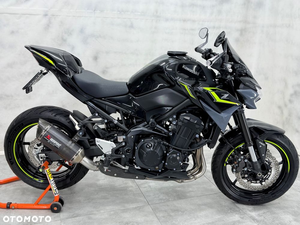 Kawasaki Z 900 - 6