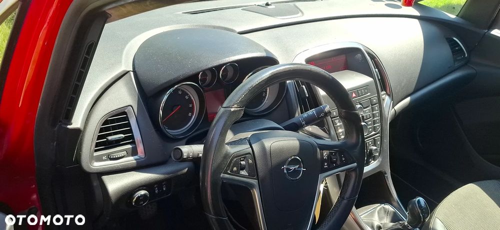 Opel Astra - 10