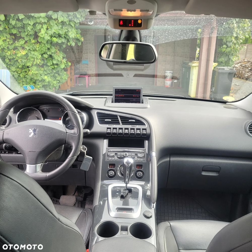 Peugeot 3008 - 11