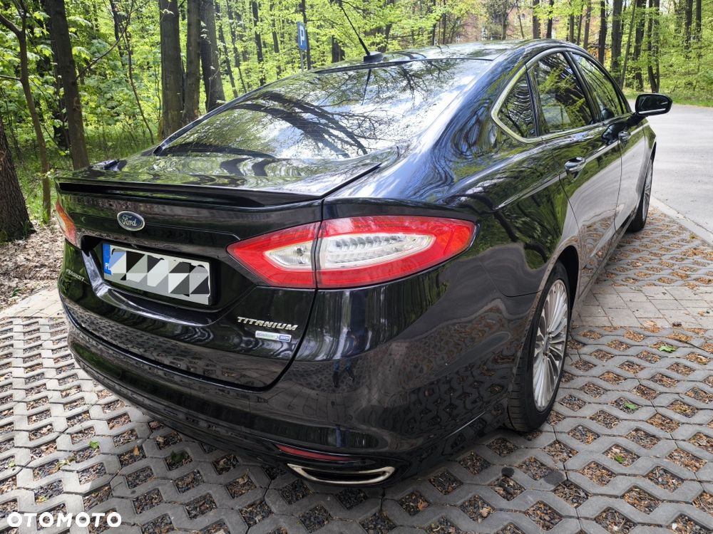 Ford Fusion - 5