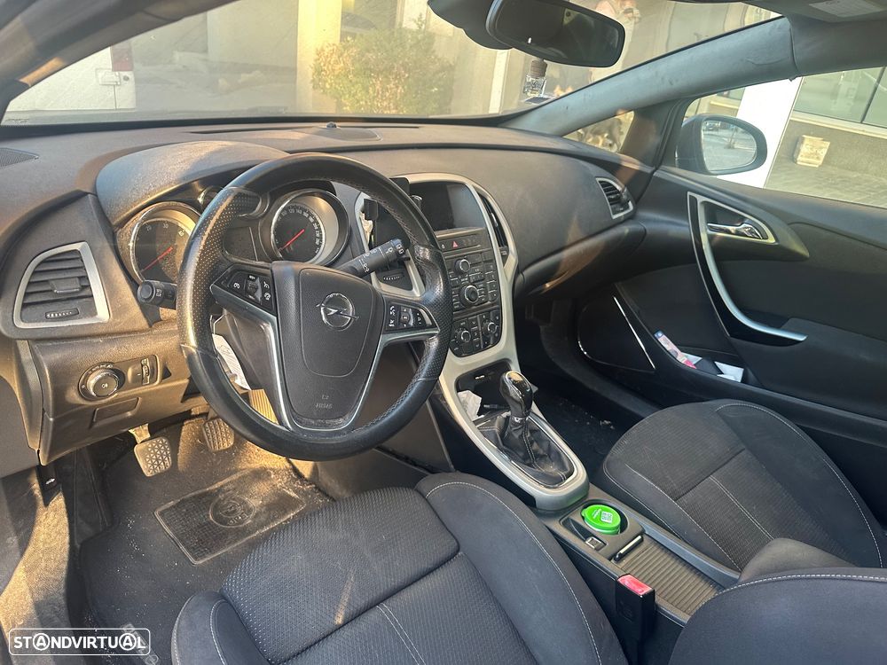 Opel Astra GTC 2.0 CDTI ecoFLEX S&S - 9