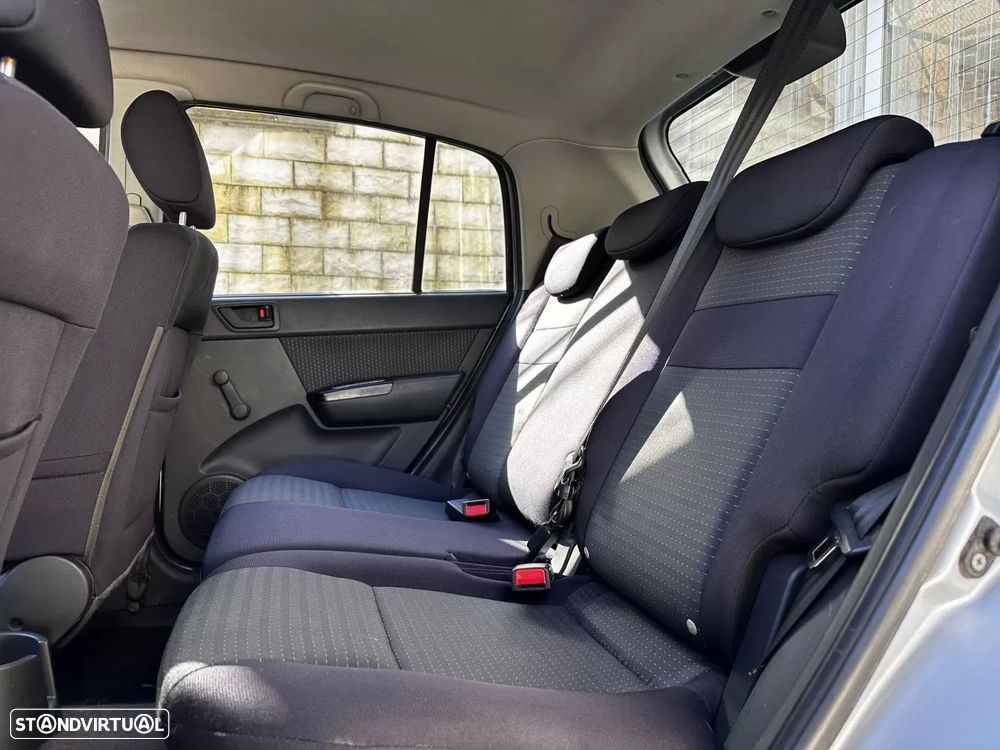 Hyundai Getz 1.1 Top AC - 12