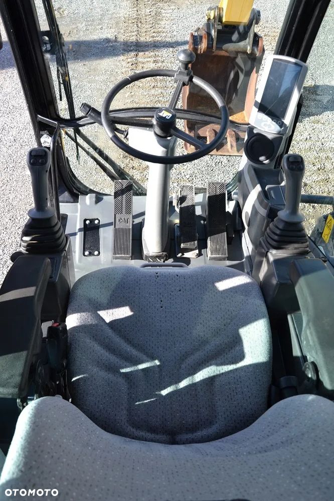 Caterpillar 315 D - 21