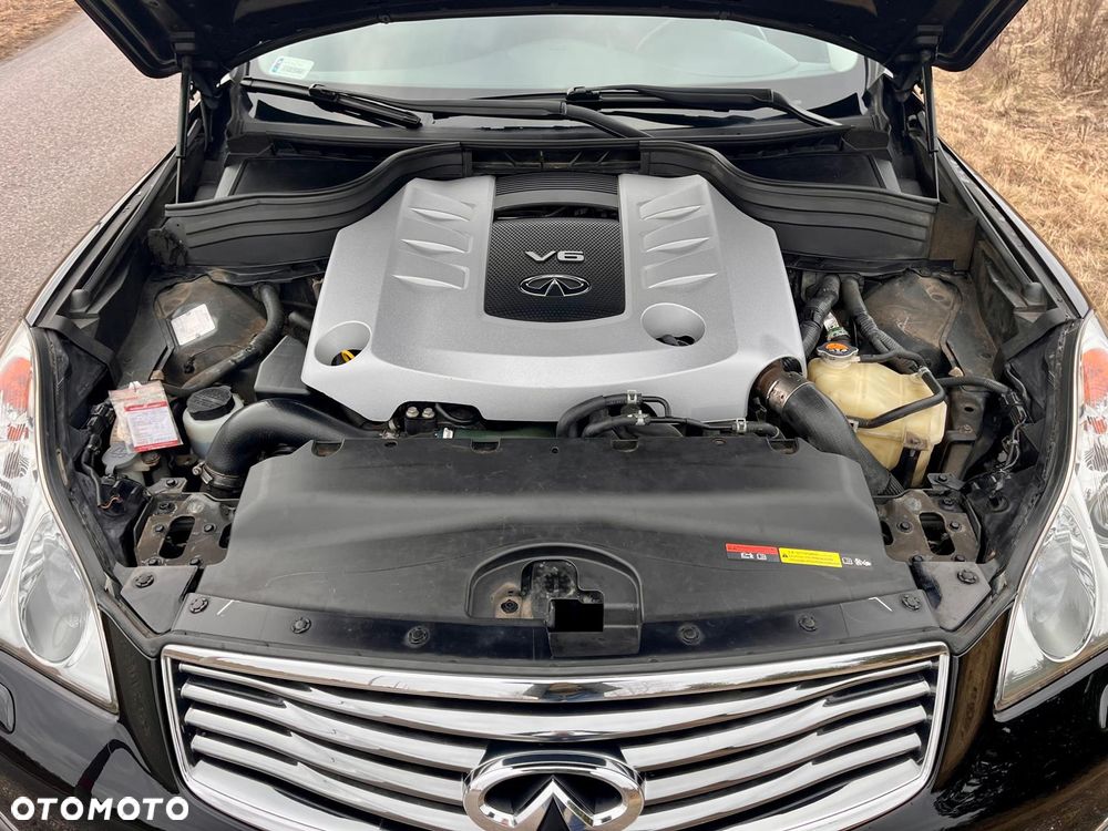 Infiniti QX50 - 16