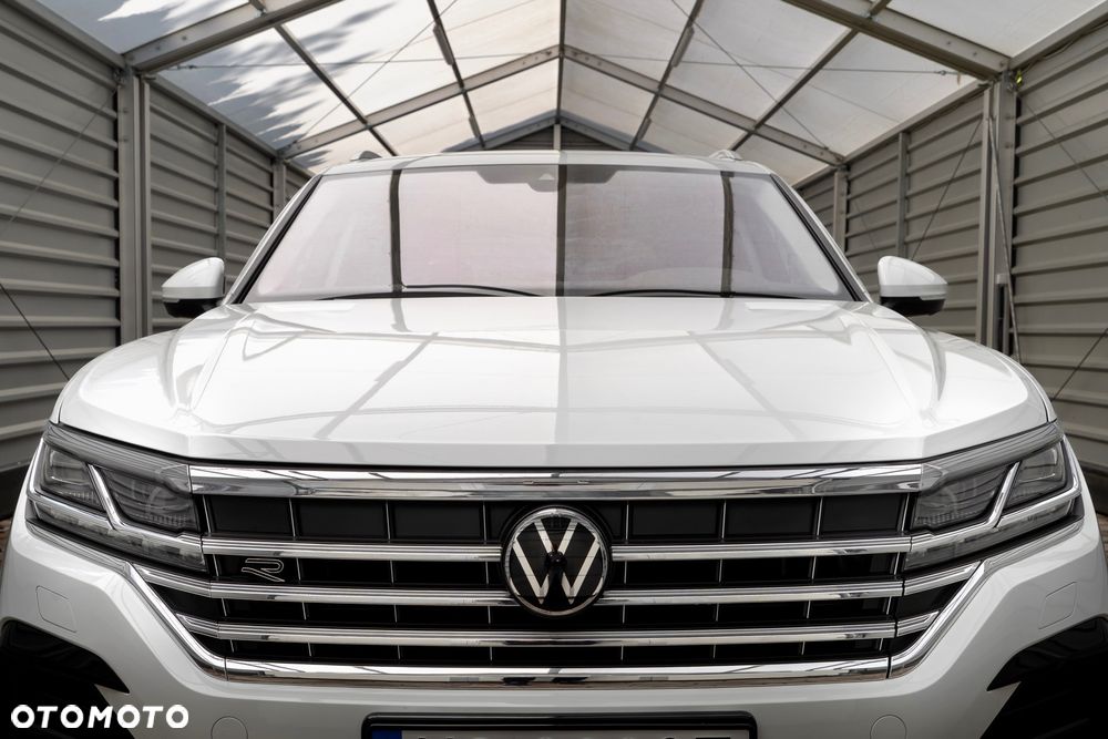 Volkswagen Touareg 3.0 V6 TFSI 4Motion R-Line - 20