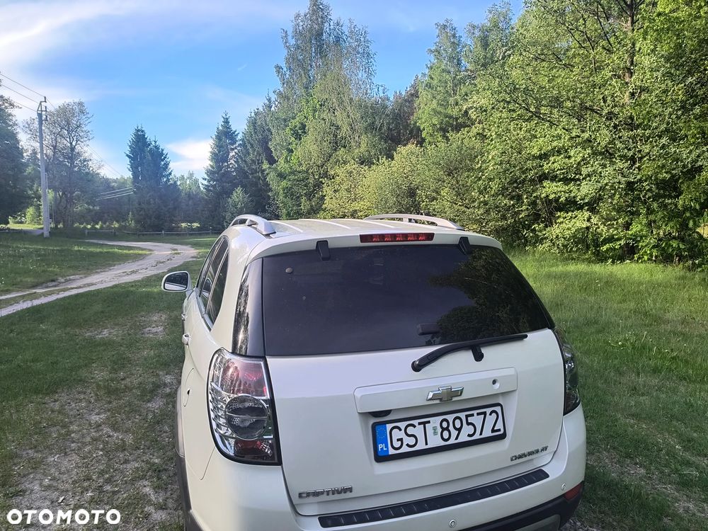 Chevrolet Captiva 2.2 D LTZ - 8