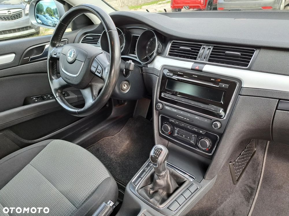 Skoda Superb 2.0 TDI Elegance - 7