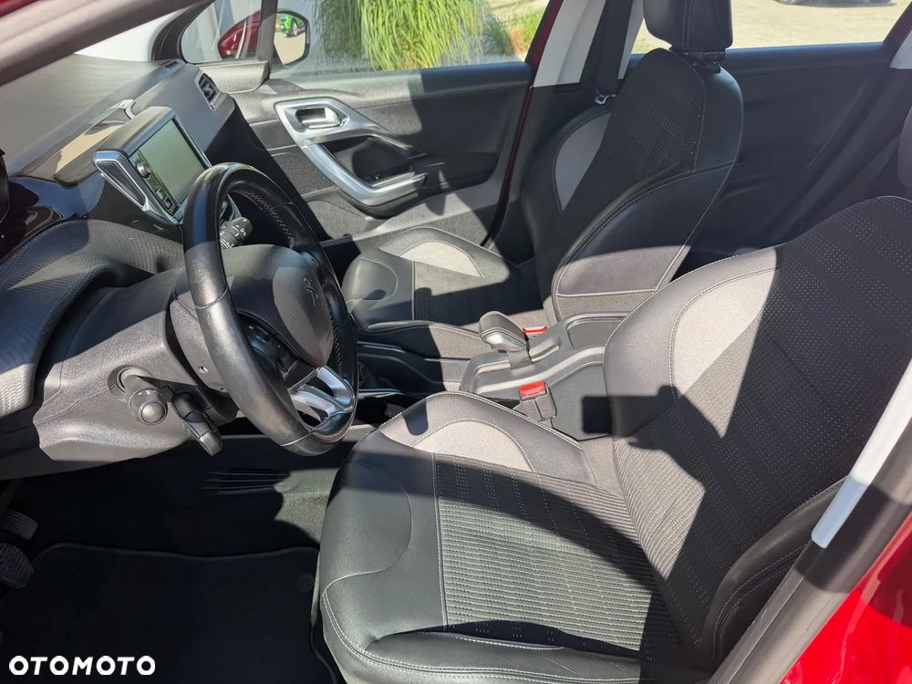 Peugeot 2008 - 16