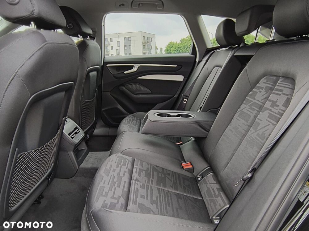 Audi A6 Avant - 37